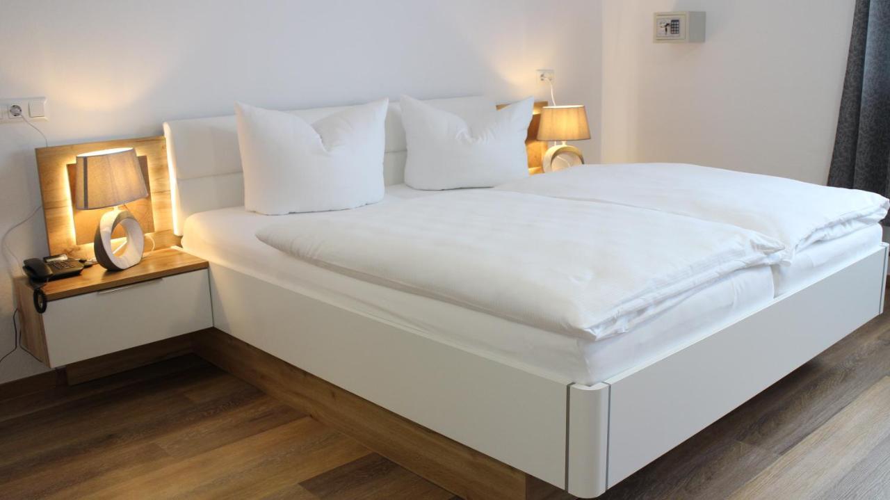 Hotel Glas Schwarzwald Fluorn-Winzeln Bagian luar foto