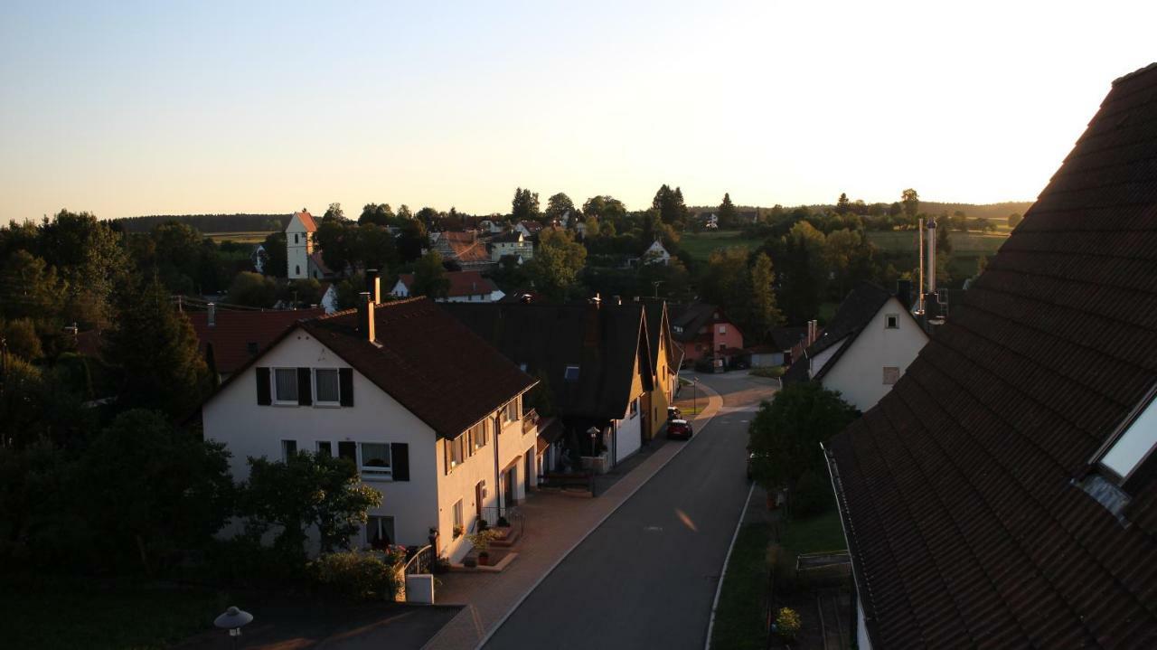 Hotel Glas Schwarzwald Fluorn-Winzeln Bagian luar foto