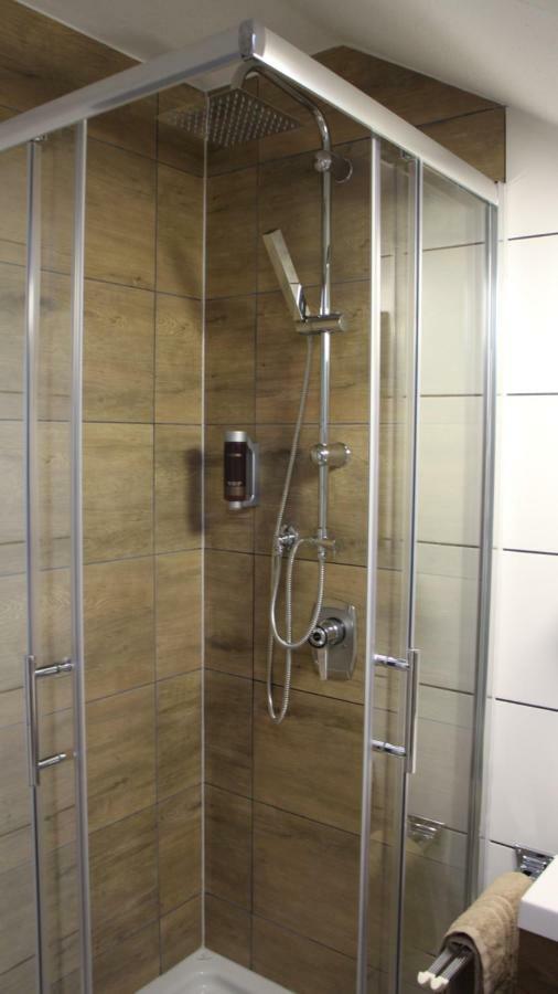 Hotel Glas Schwarzwald Fluorn-Winzeln Bagian luar foto