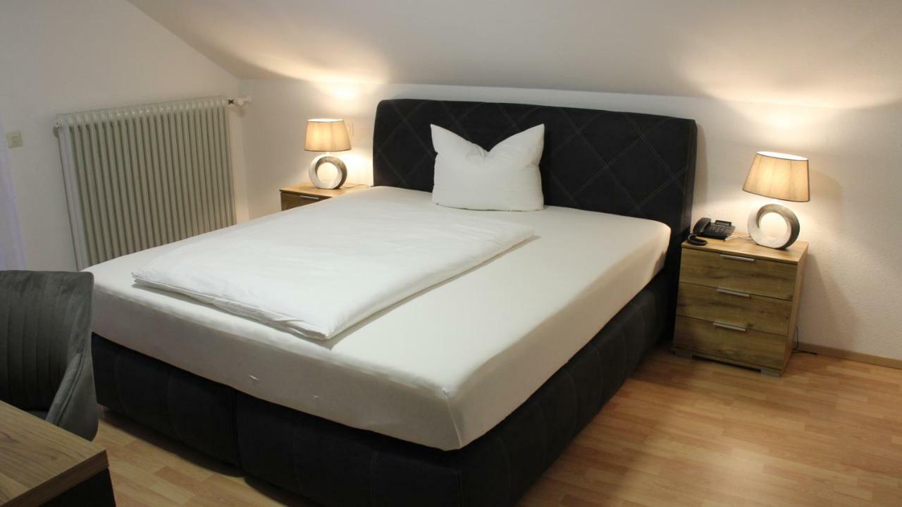 Hotel Glas Schwarzwald Fluorn-Winzeln Bagian luar foto