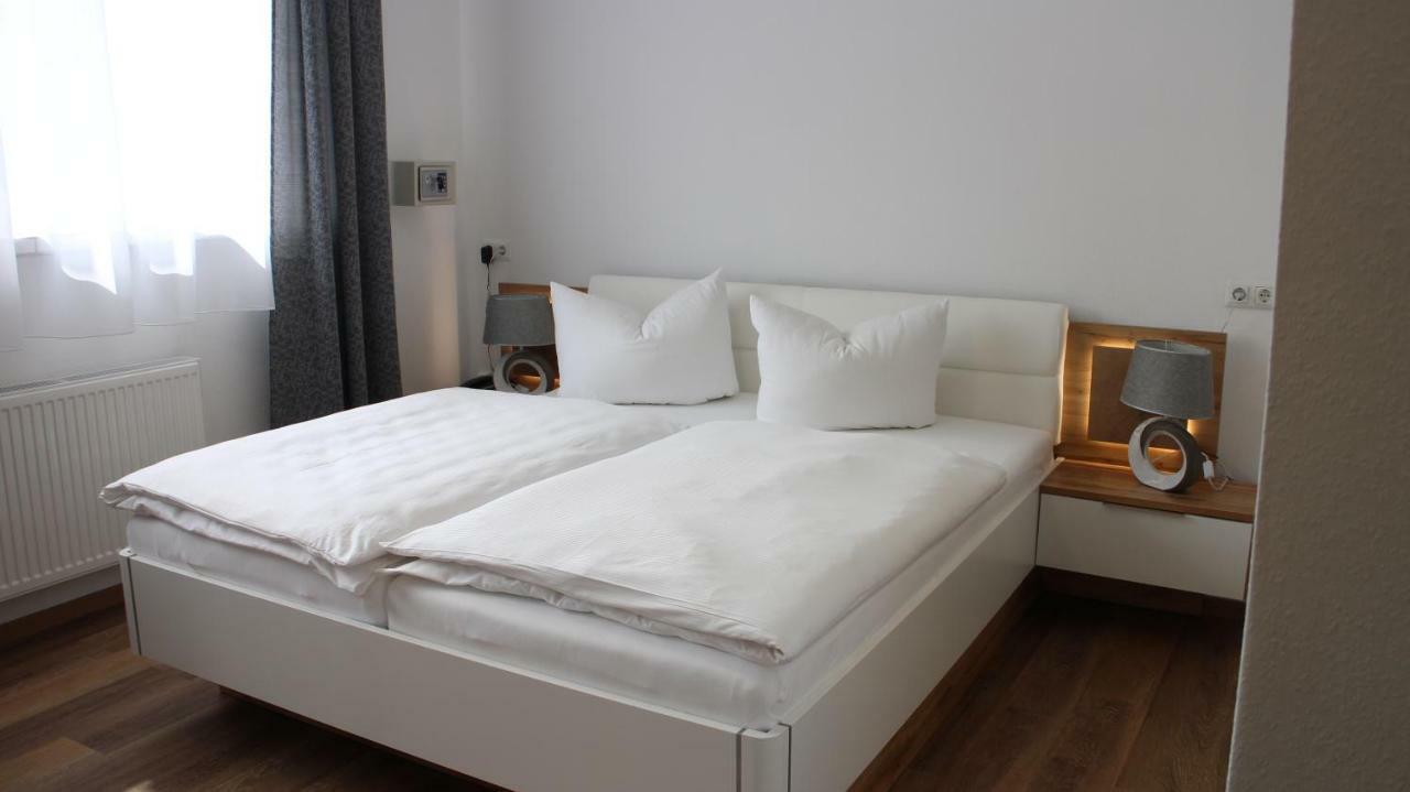 Hotel Glas Schwarzwald Fluorn-Winzeln Bagian luar foto