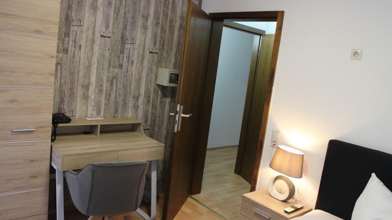 Hotel Glas Schwarzwald Fluorn-Winzeln Bagian luar foto